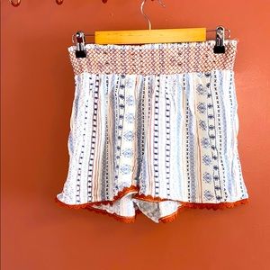 Streetwear Society Mixed printed short